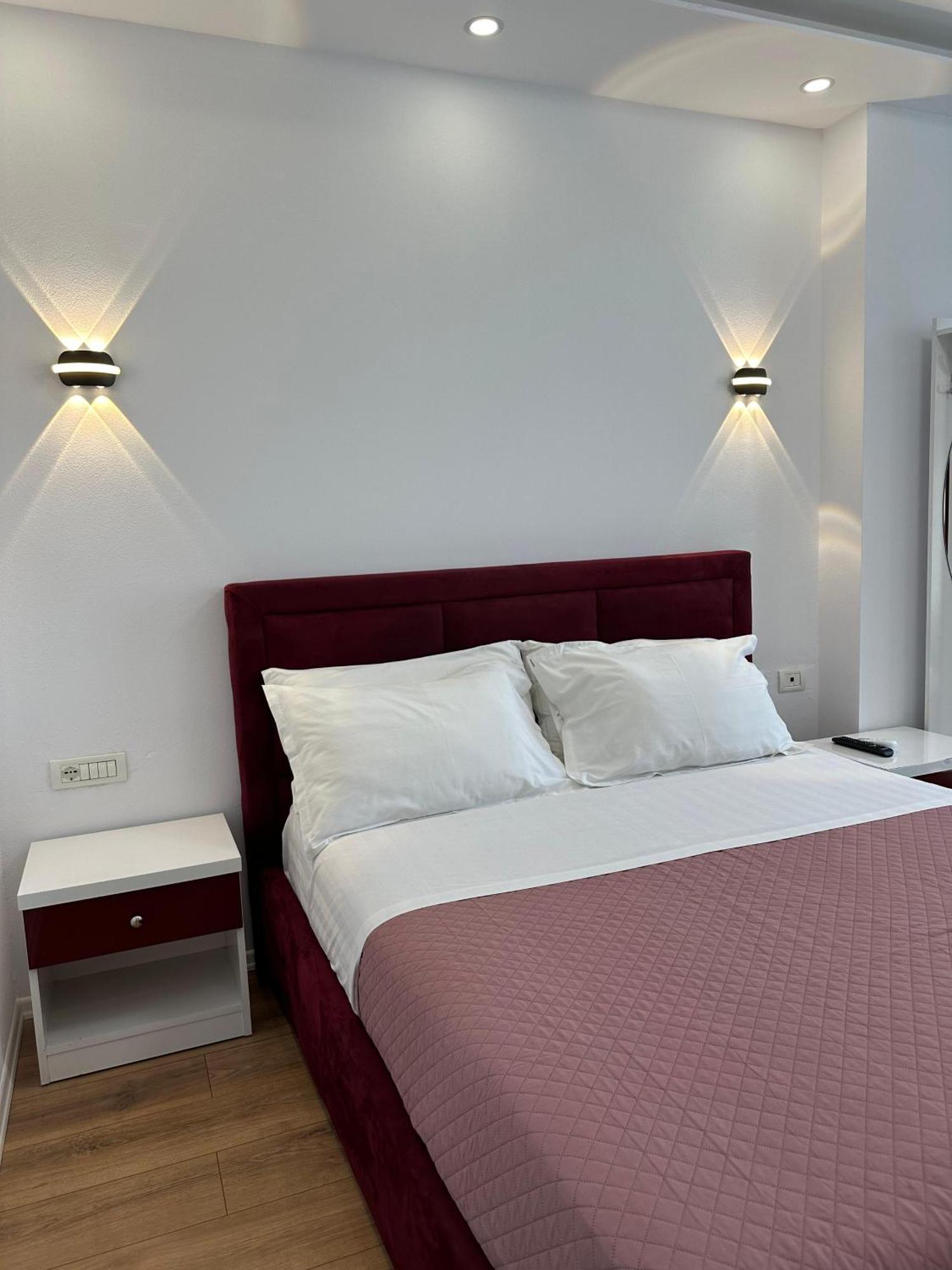 Hotel Arberia ติรานา ภายนอก รูปภาพ
