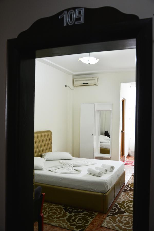 Hotel Arberia ติรานา ภายนอก รูปภาพ